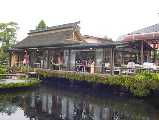 I7260004.jpg 533x400 24bit 2001/08/02 03:35:32 28750 bytes